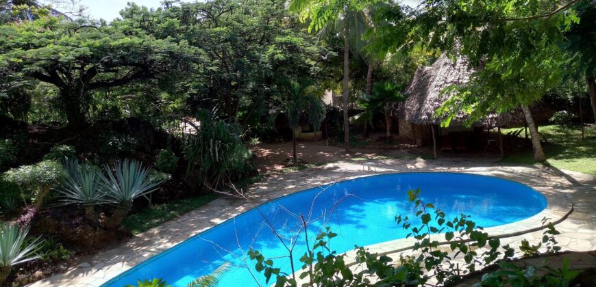 Malindi premium beach resort for sale/to let