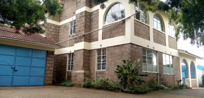 Property to let in Ngong, own compound
